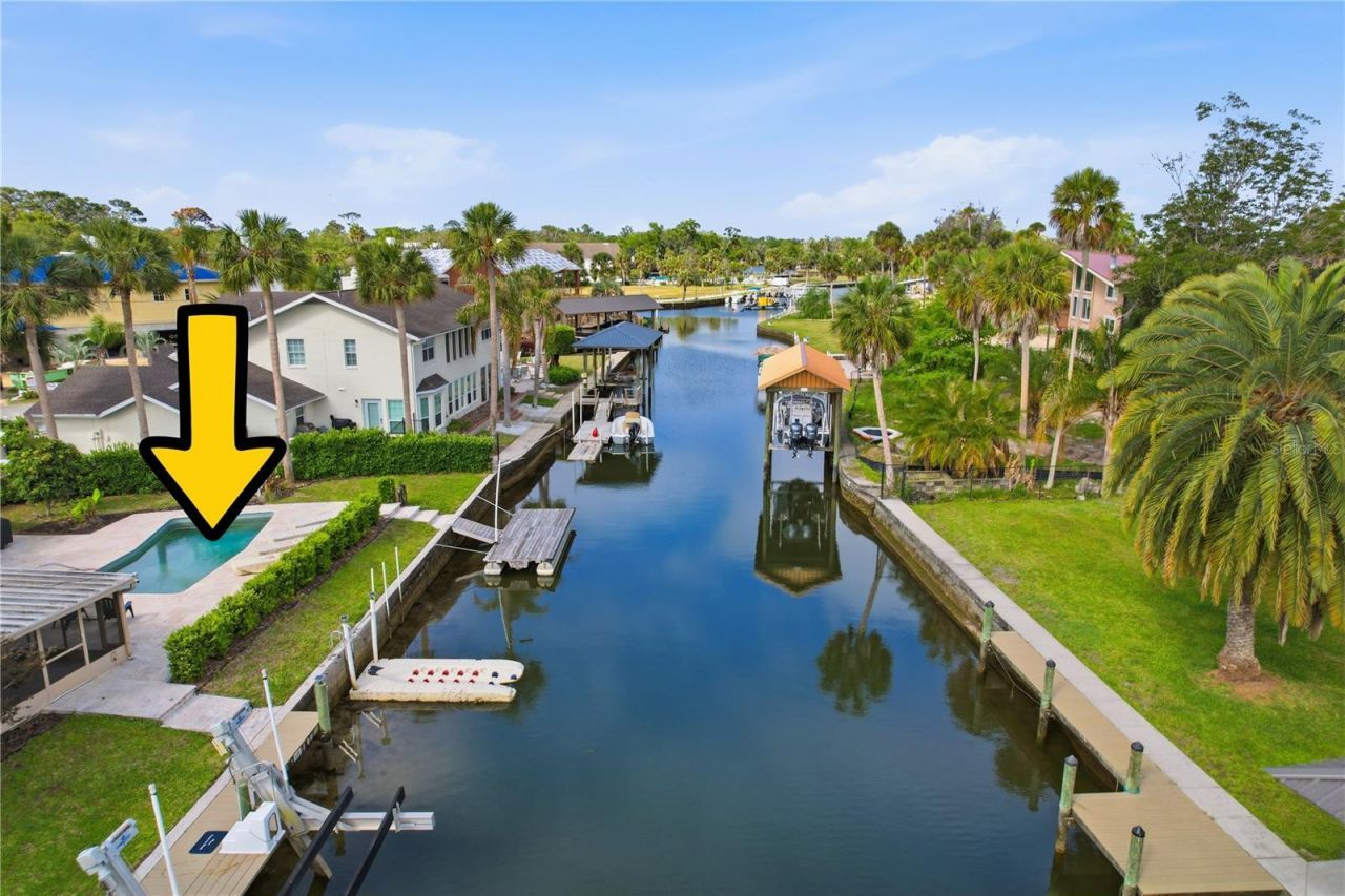 9235 W Harbor Isle Court, Crystal River, FL 34429 Photo