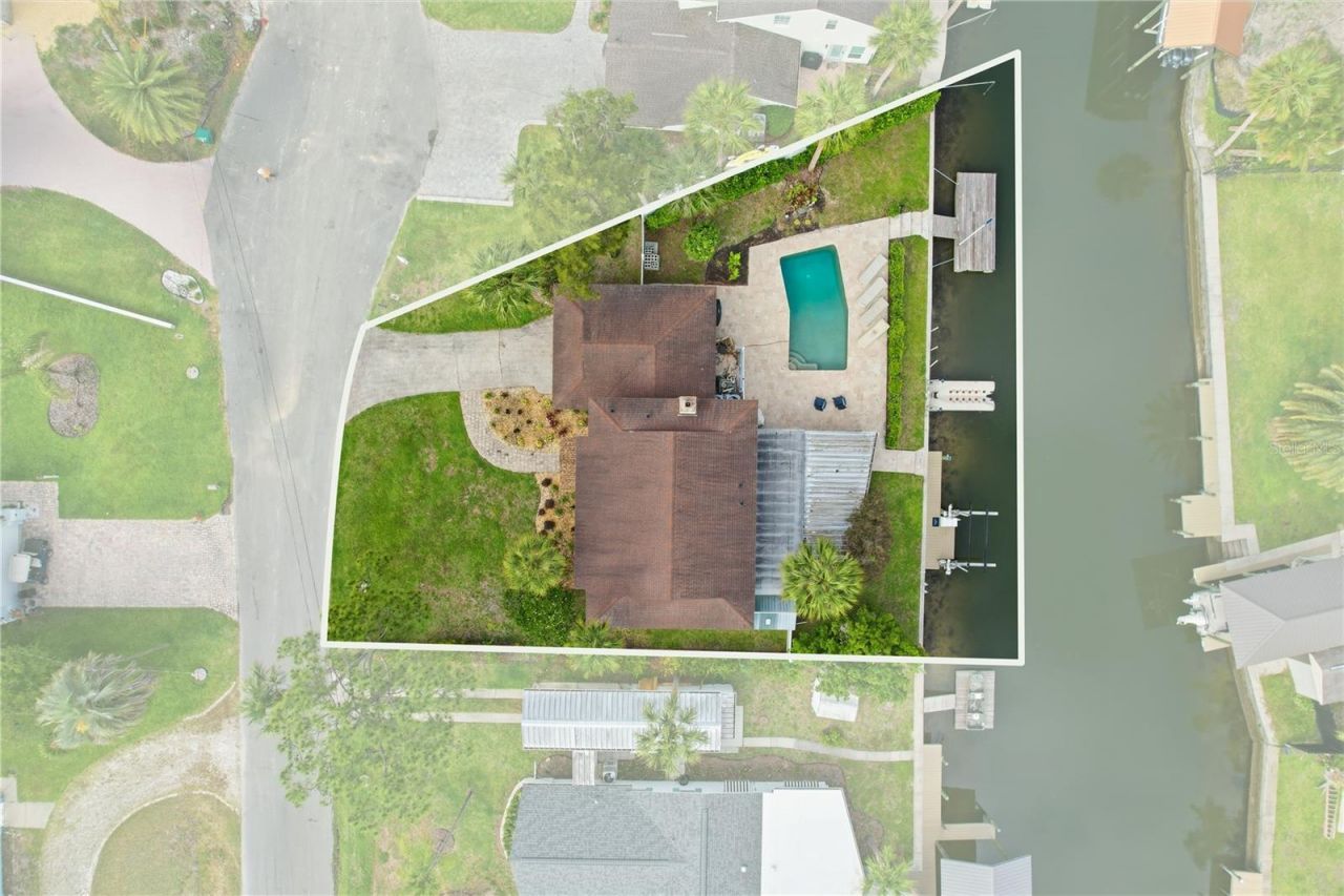 9235 W Harbor Isle Court, Crystal River, FL 34429 Photo