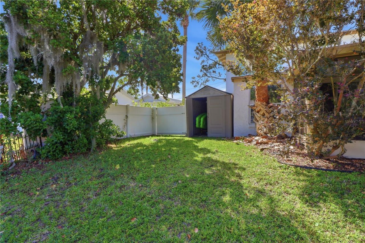 9235 W Harbor Isle Court, Crystal River, FL 34429 Photo