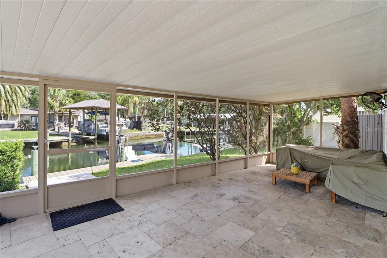 9235 W Harbor Isle Court, Crystal River, FL 34429 Photo