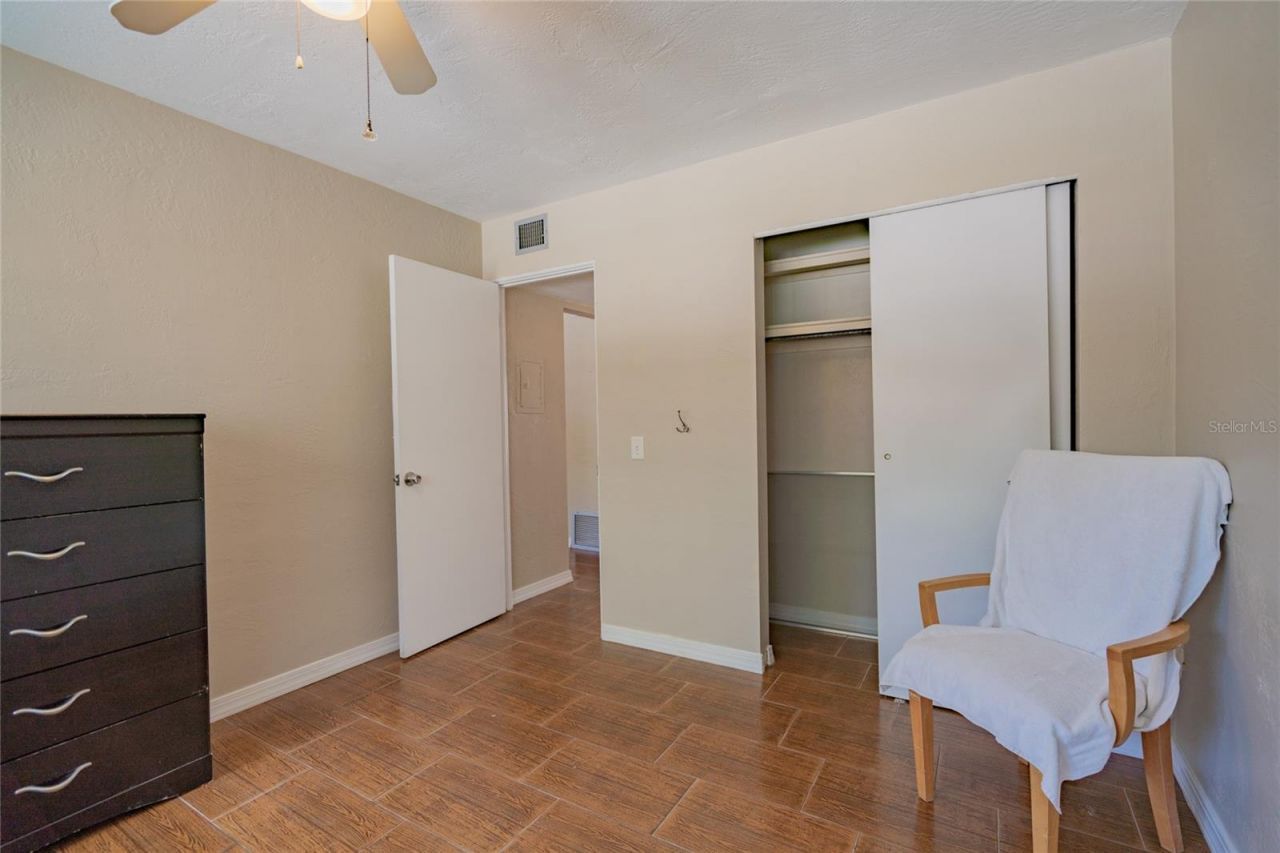 4150 55th Street N, Unit 1116, Kenneth City, FL 33709 Photo