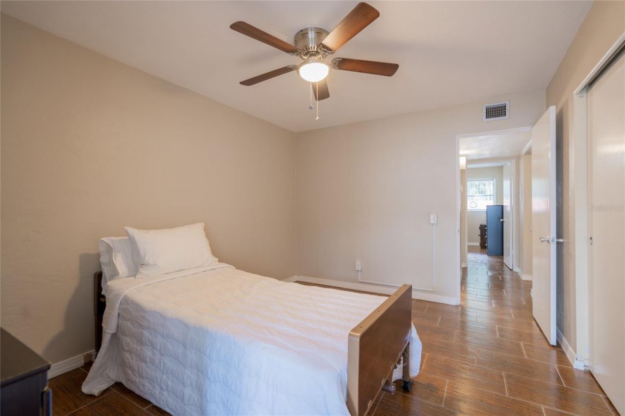 4150 55th Street N, Unit 1116, Kenneth City, FL 33709 Photo