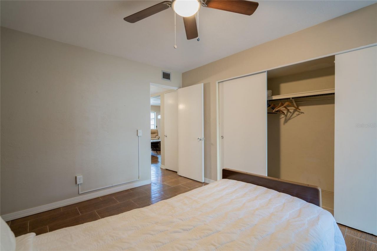 4150 55th Street N, Unit 1116, Kenneth City, FL 33709 Photo