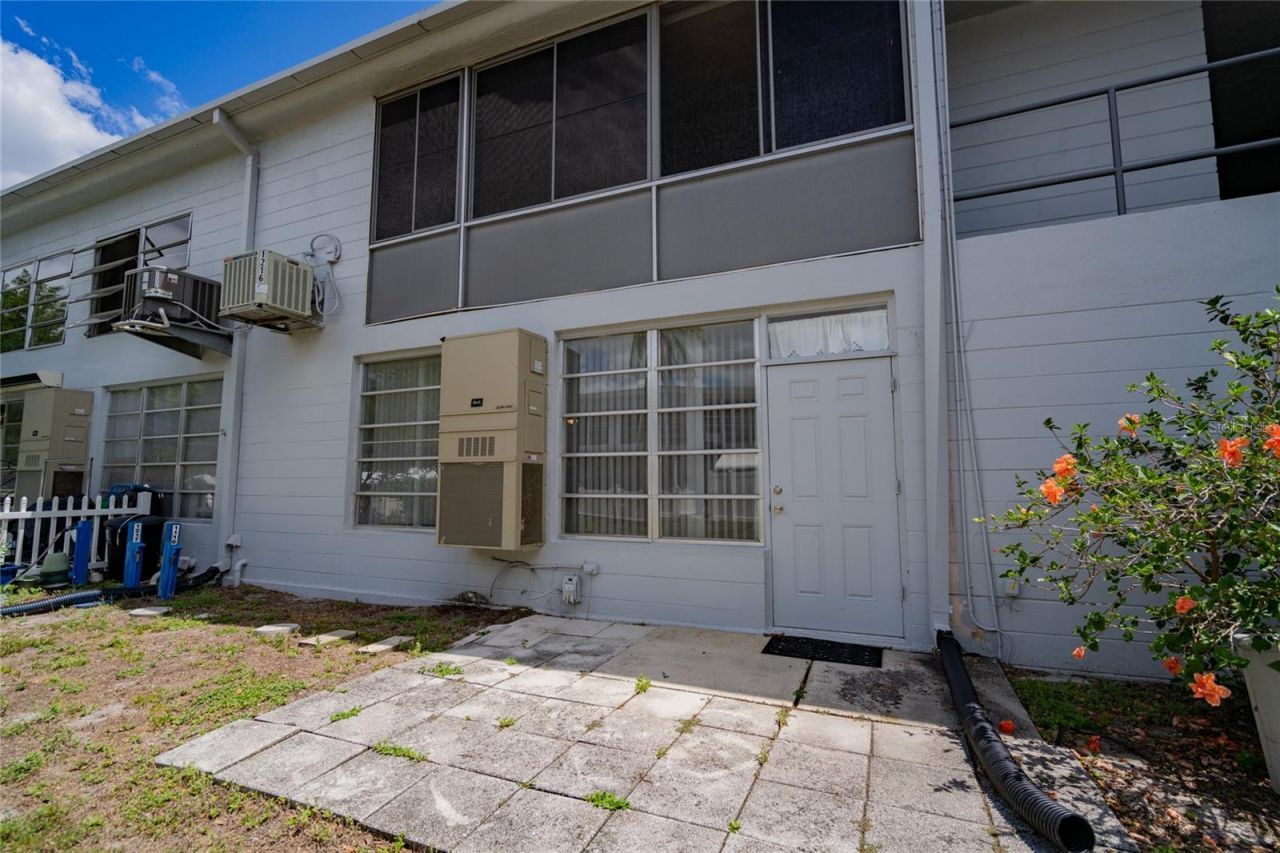 4150 55th Street N, Unit 1116, Kenneth City, FL 33709 Photo