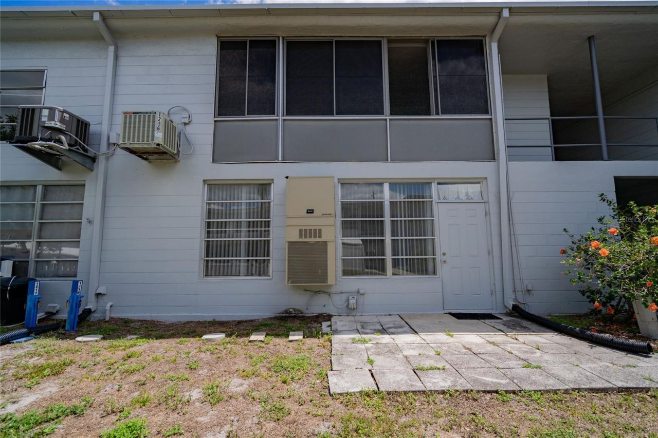 4150 55th Street N, Unit 1116, Kenneth City, FL 33709 Photo