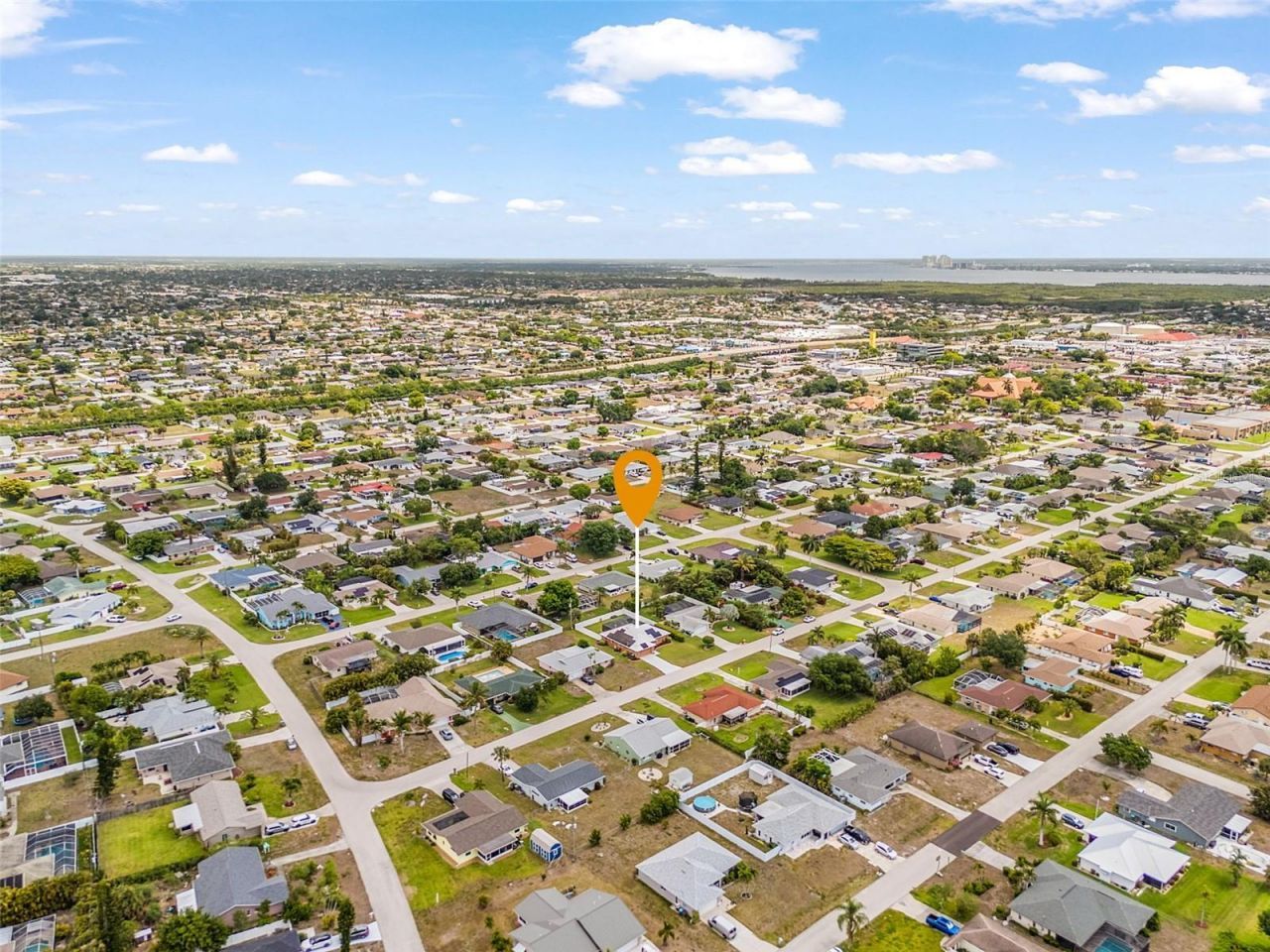 1215 SE 27th Street, Cape Coral, FL 33904 Photo