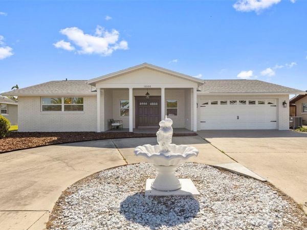 10200 AMADEUS DRIVE , PORT RICHEY, FL 34668