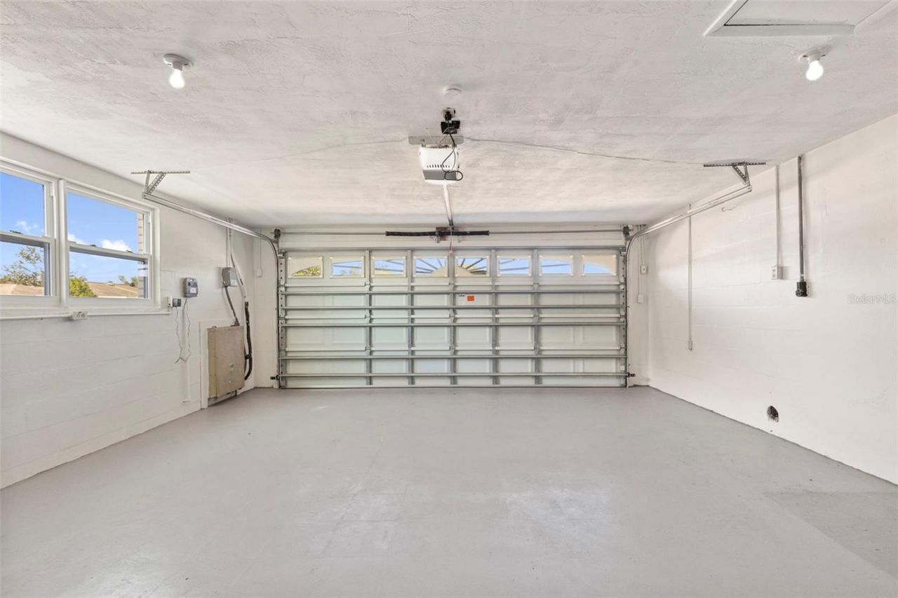 10200 Amadeus Drive , Port Richey, FL 34668 Photo