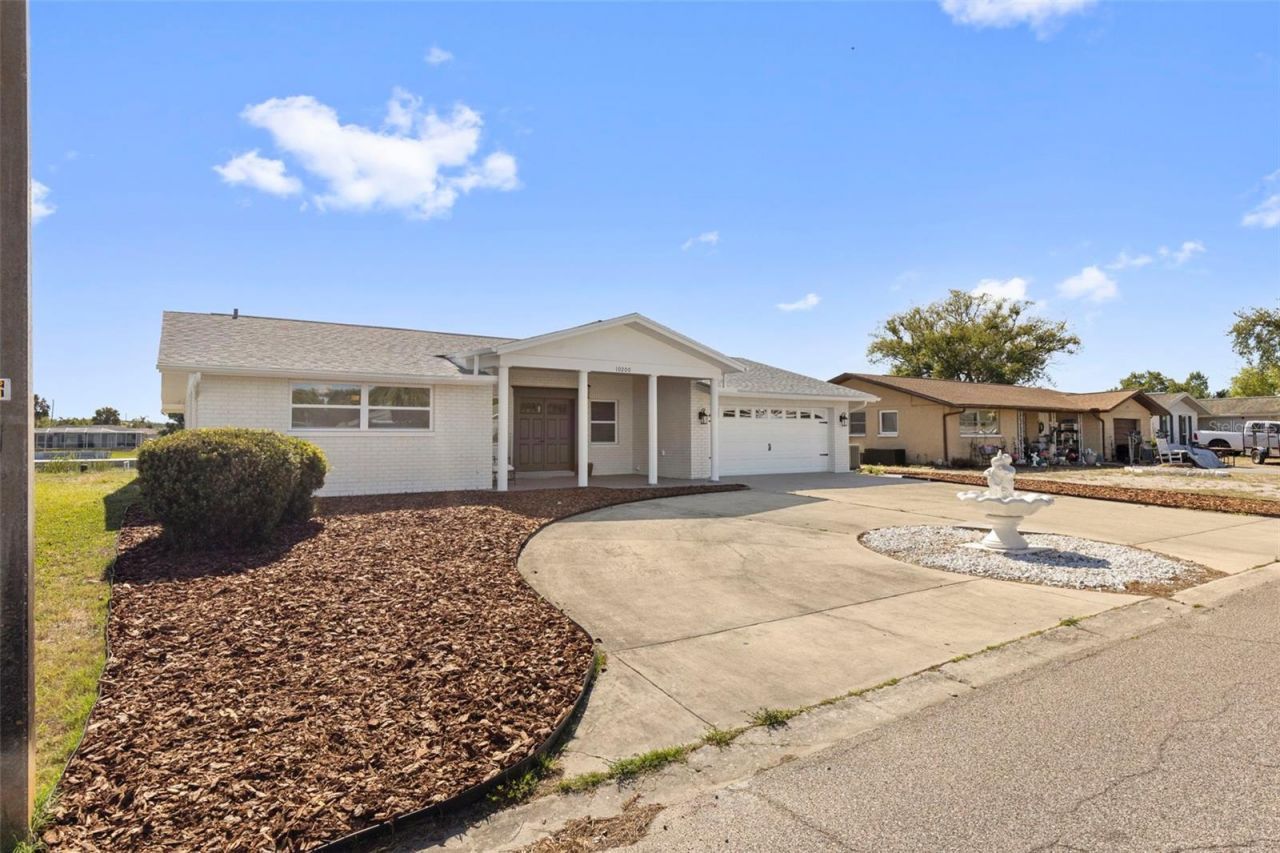 10200 Amadeus Drive , Port Richey, FL 34668 Photo