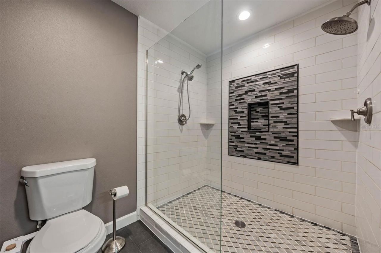 3304 Moran Road, Tampa, FL 33618 Photo