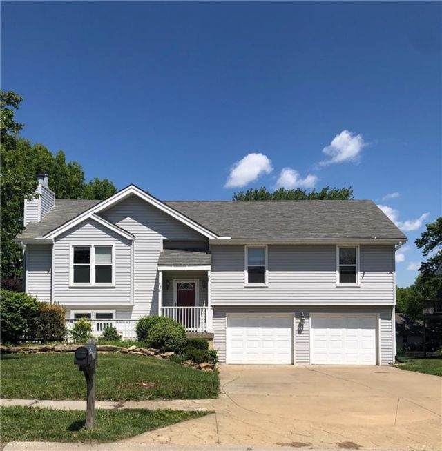 920 NE 108th Street, Kansas City, MO 64155 Main Photo
