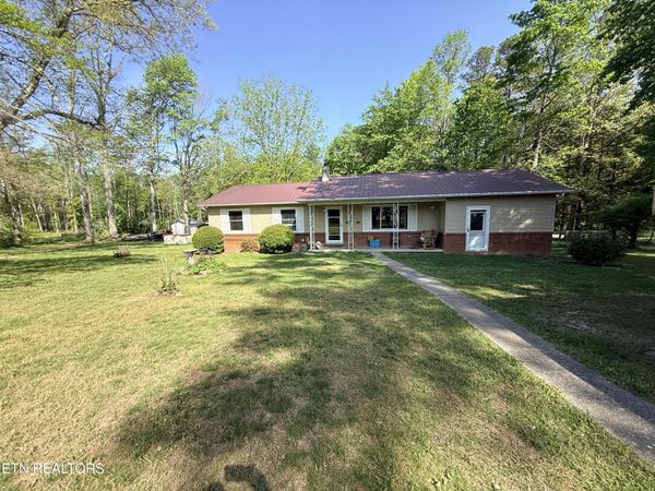 1200 Banner Springs Rd, Jamestown, TN 38556