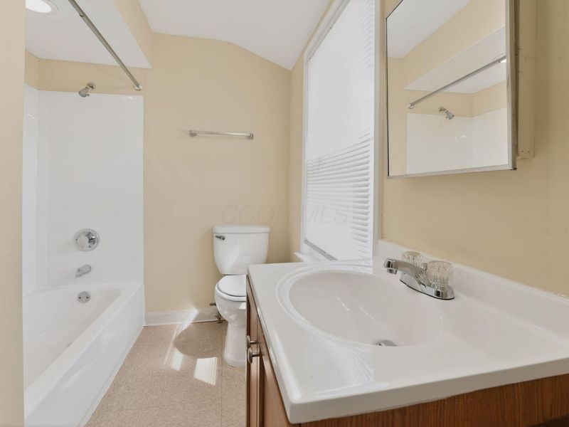 182 S Sylvan Avenue , Columbus, OH 43204 Photo 18