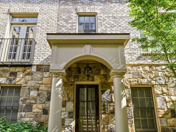 3668 Brookhaven Manor Crossing NE, Atlanta, GA 30319
