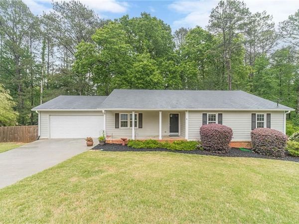 1600 Oleander Lane SW, Lilburn, GA 30047