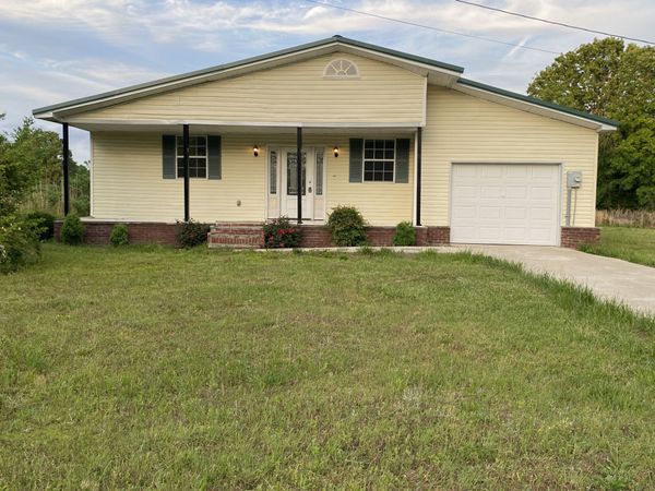 110 Dr Ibrahim Ln, Summertown, TN 38483