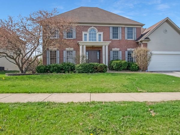 24963 Heritage Oaks Drive , Plainfield, IL 60585