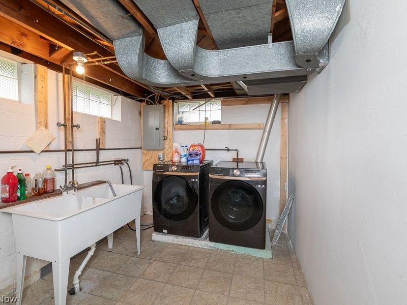 3724 E Wallings Road , Broadview Heights, OH 44147 Photo 22