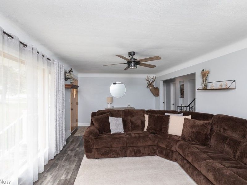 3724 E Wallings Road , Broadview Heights, OH 44147 Photo 4