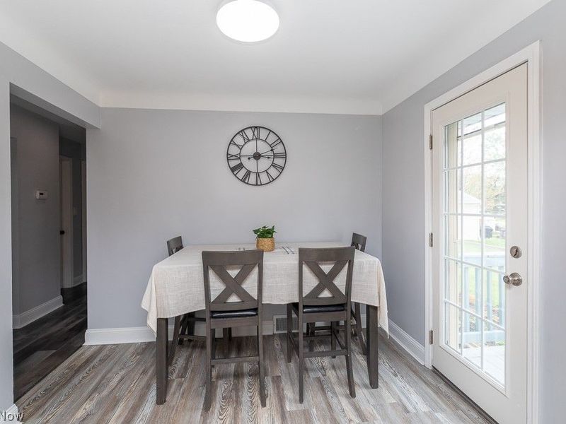 3724 E Wallings Road , Broadview Heights, OH 44147 Photo 5