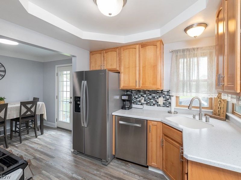 3724 E Wallings Road , Broadview Heights, OH 44147 Photo 6