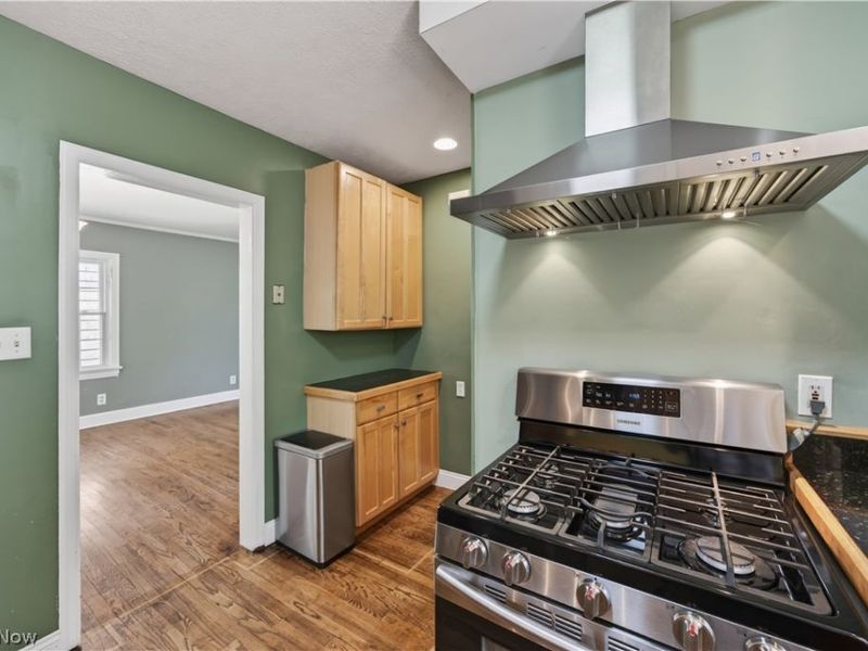 20426 Almar Drive , Shaker Heights, OH 44122 Photo 13