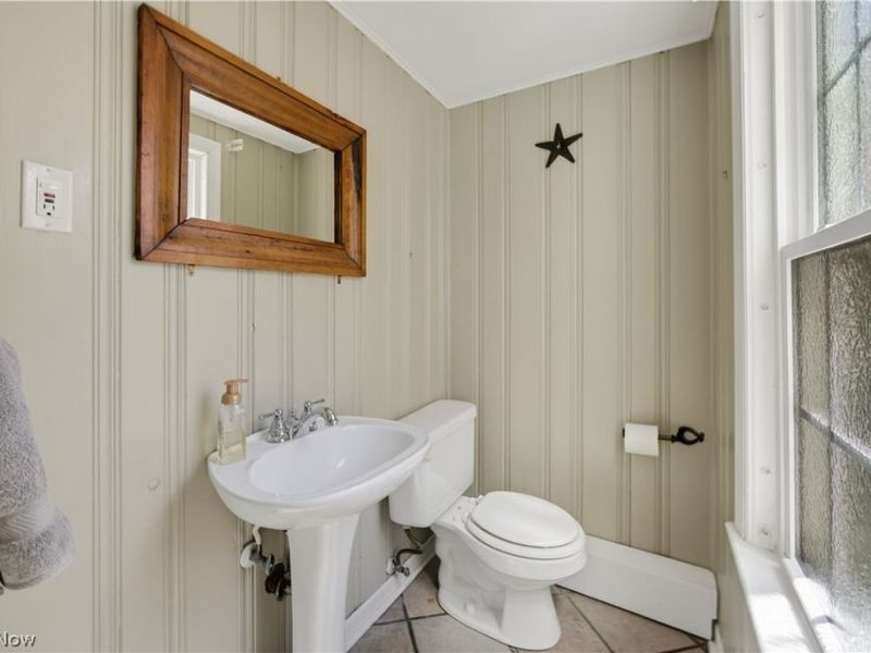 20426 Almar Drive , Shaker Heights, OH 44122 Photo 18