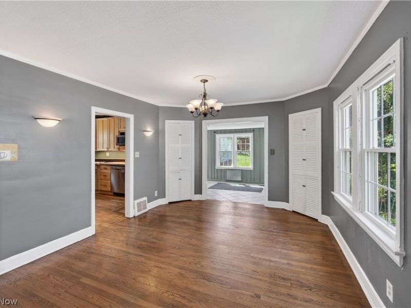 20426 Almar Drive , Shaker Heights, OH 44122 Photo 9