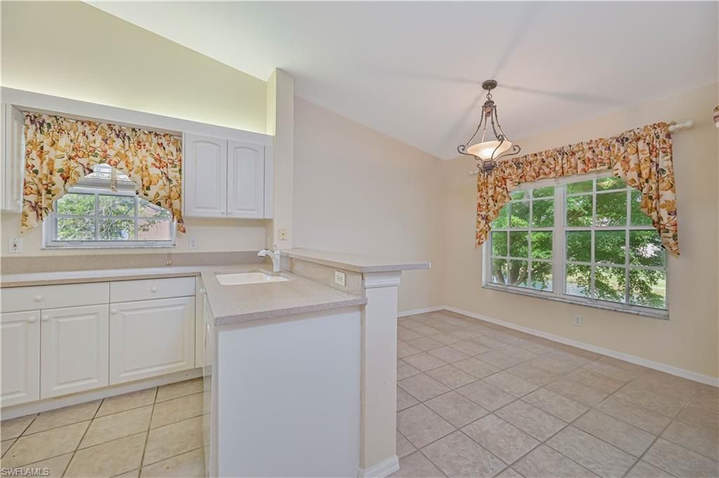 15070 Lakeside View Dr, Unit 1202, Fort Myers, FL 33919 Photo