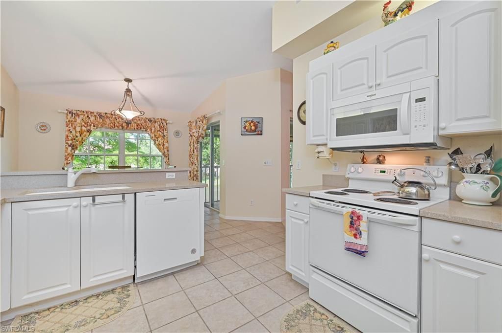 15070 Lakeside View Dr, Unit 1202, Fort Myers, FL 33919 Photo