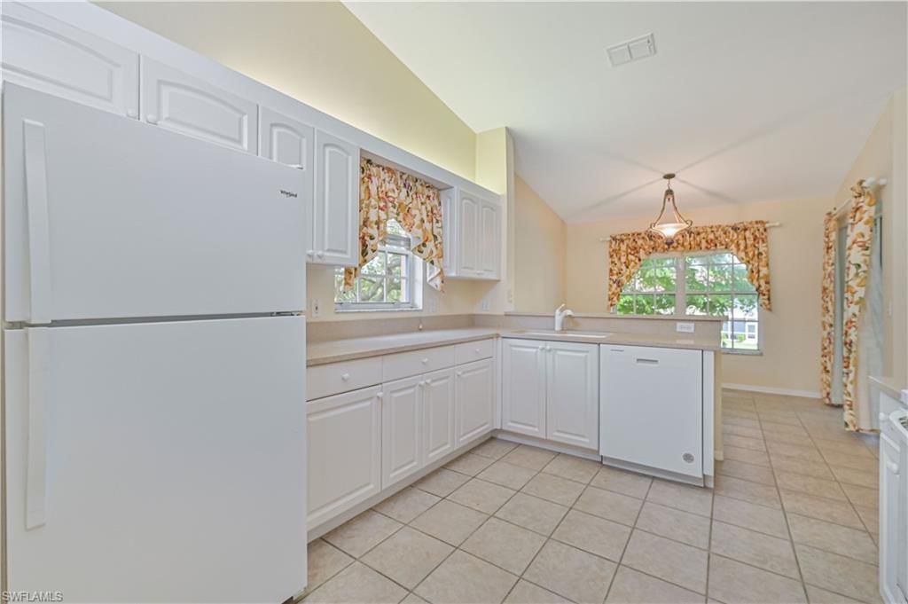15070 Lakeside View Dr, Unit 1202, Fort Myers, FL 33919 Photo