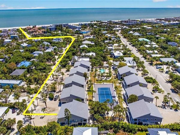 745 Cardium ST , SANIBEL, FL 33957