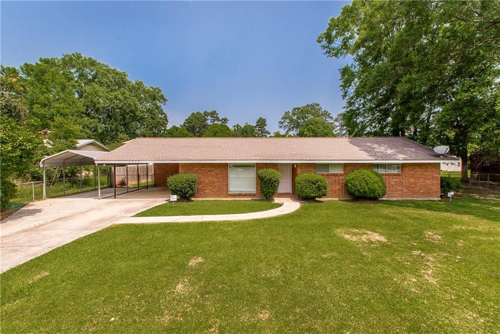1315 W 10TH Street, Bogalusa, LA 70427