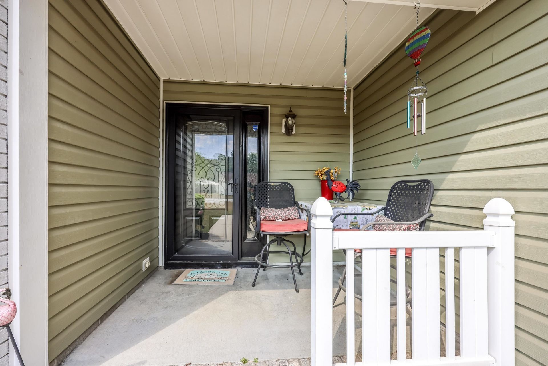 893 Castlewood Dr.  Photo 23