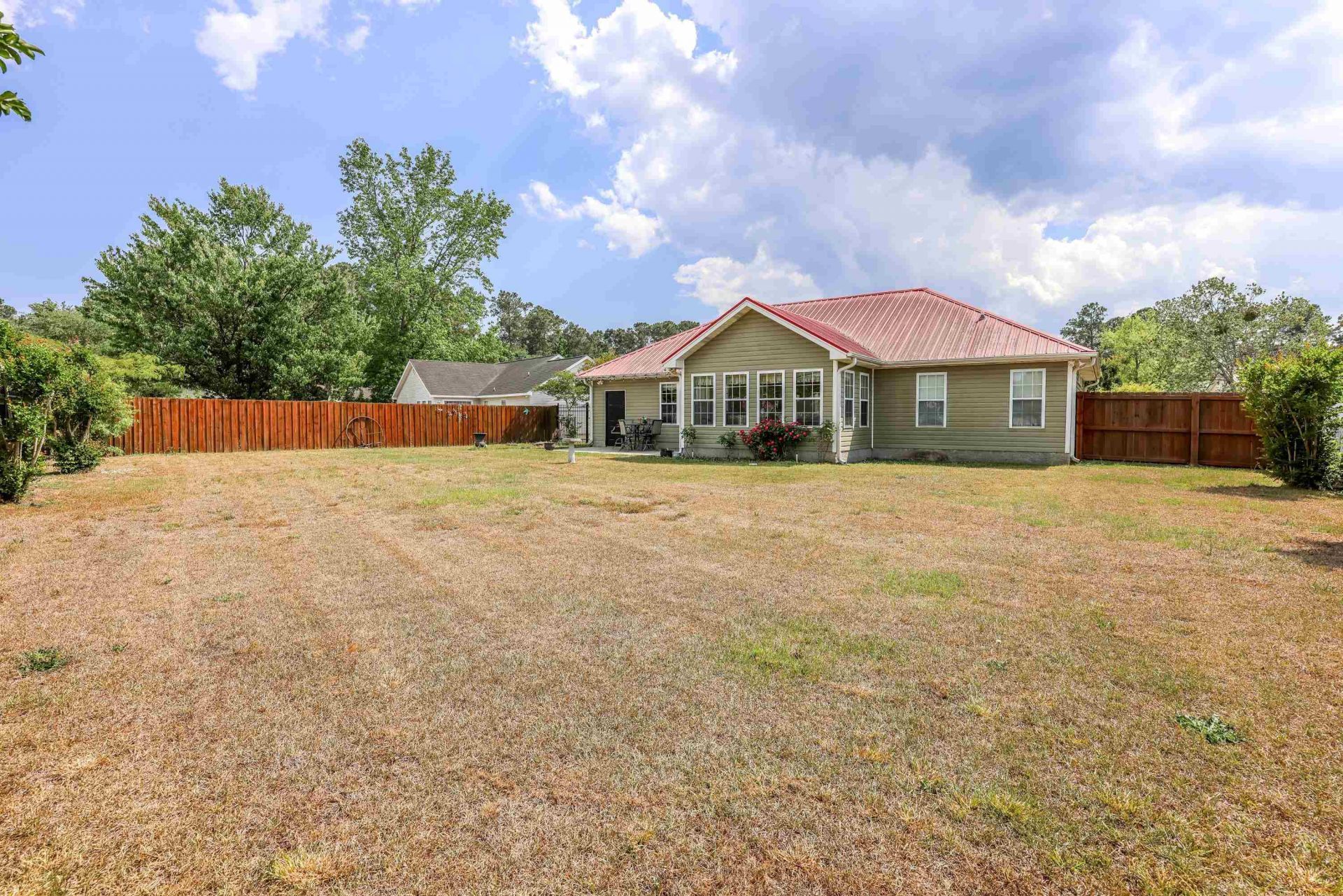 893 Castlewood Dr.  Photo 25