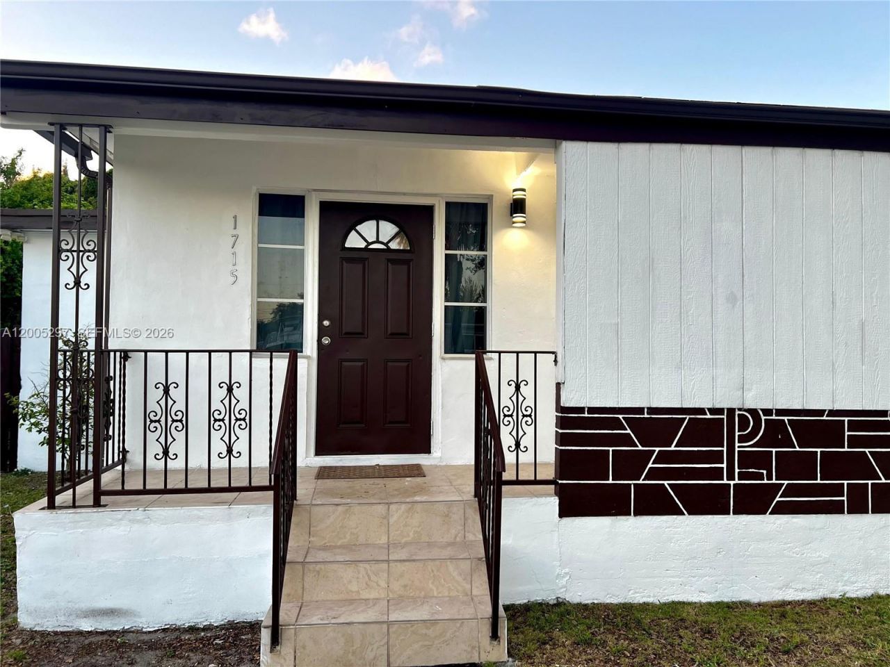 1715 NW 180th Ter, Miami Gardens, FL 33056 Photo