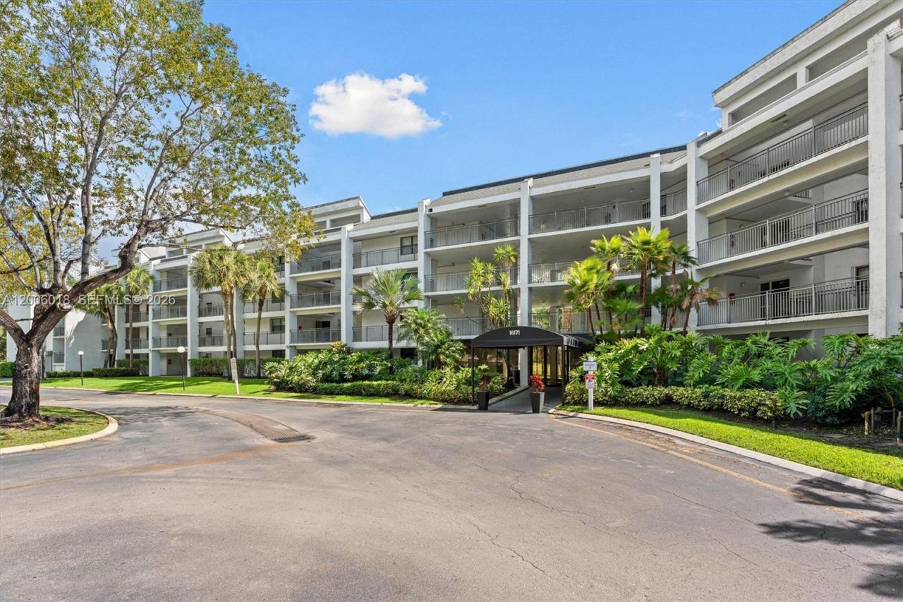 16171 Blatt Blvd, Unit 401, Weston, FL 33326 Photo