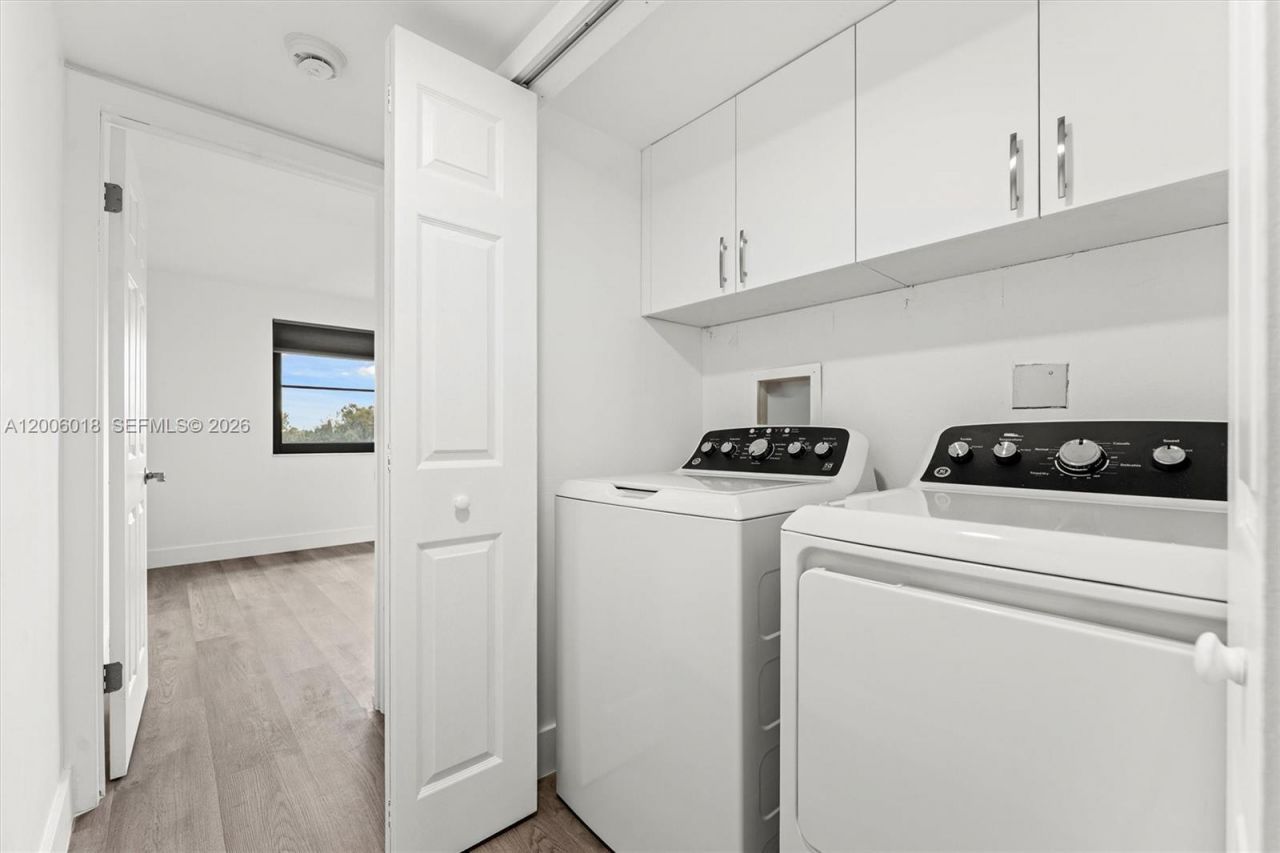 16171 Blatt Blvd, Unit 401, Weston, FL 33326 Photo