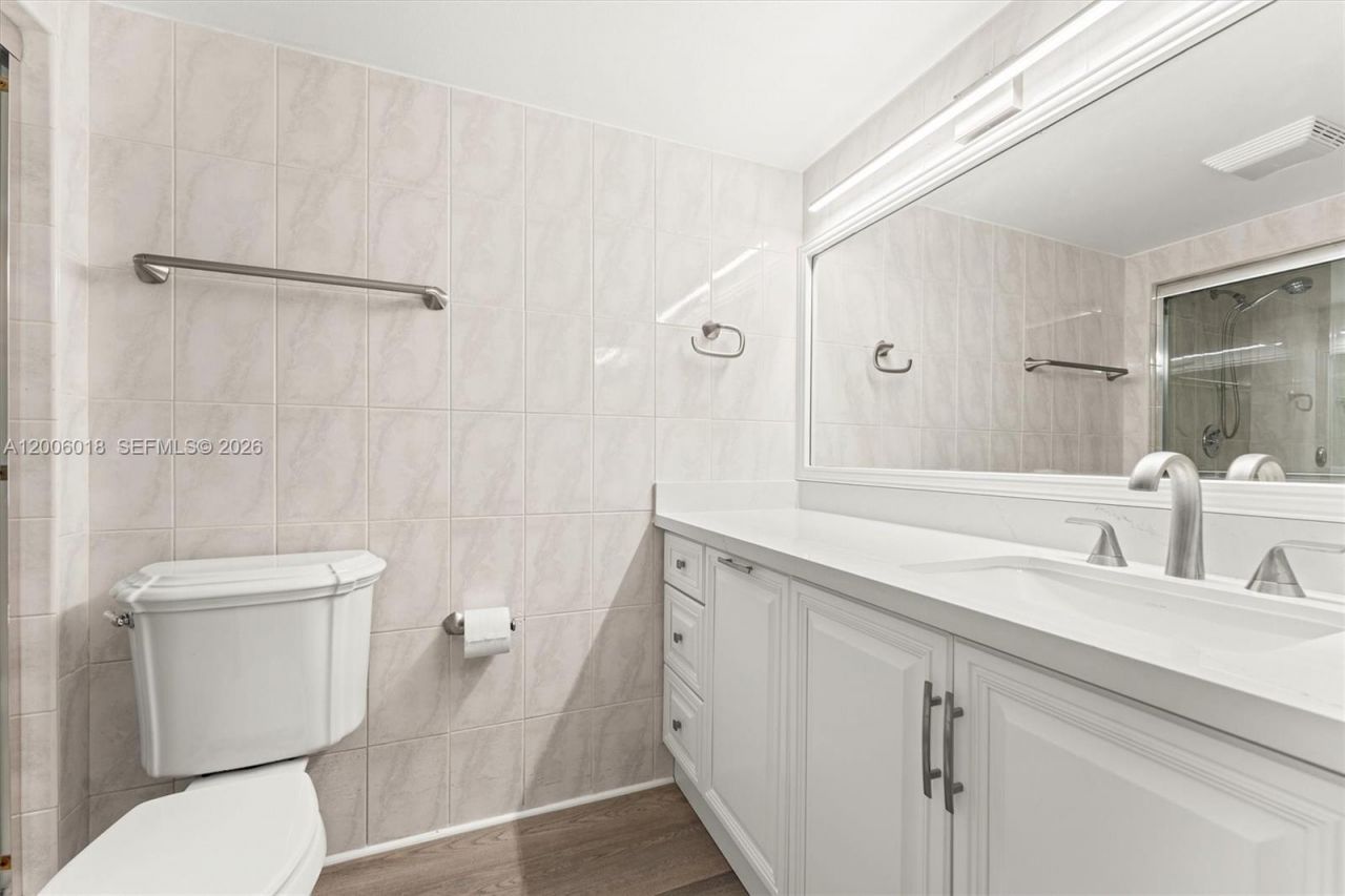 16171 Blatt Blvd, Unit 401, Weston, FL 33326 Photo