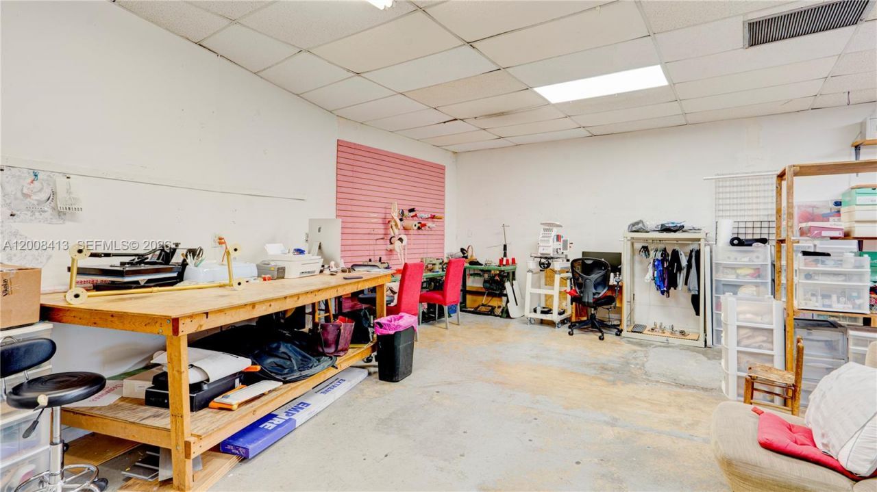 68 169 St , Hialeah, FL 33015 Photo
