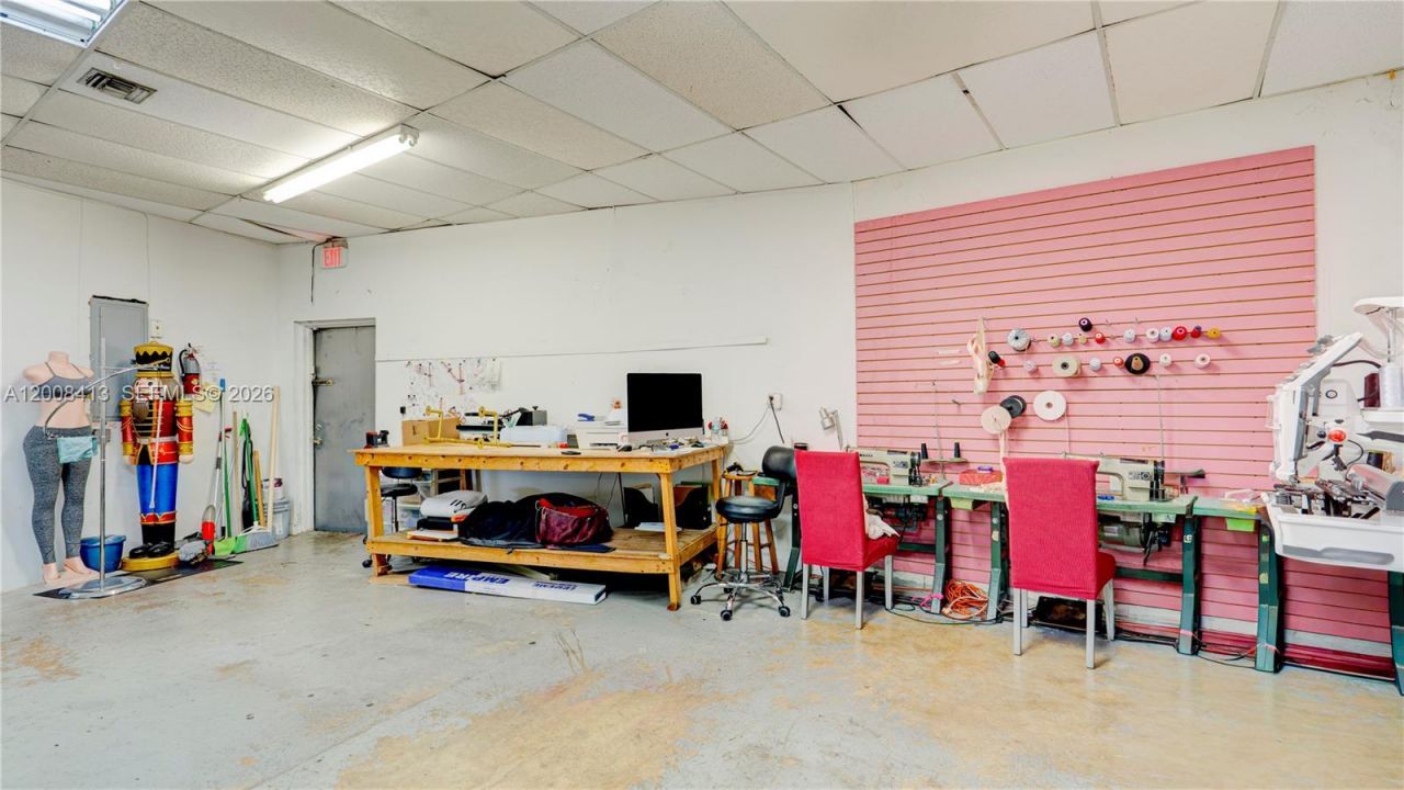 68 169 St , Hialeah, FL 33015 Photo