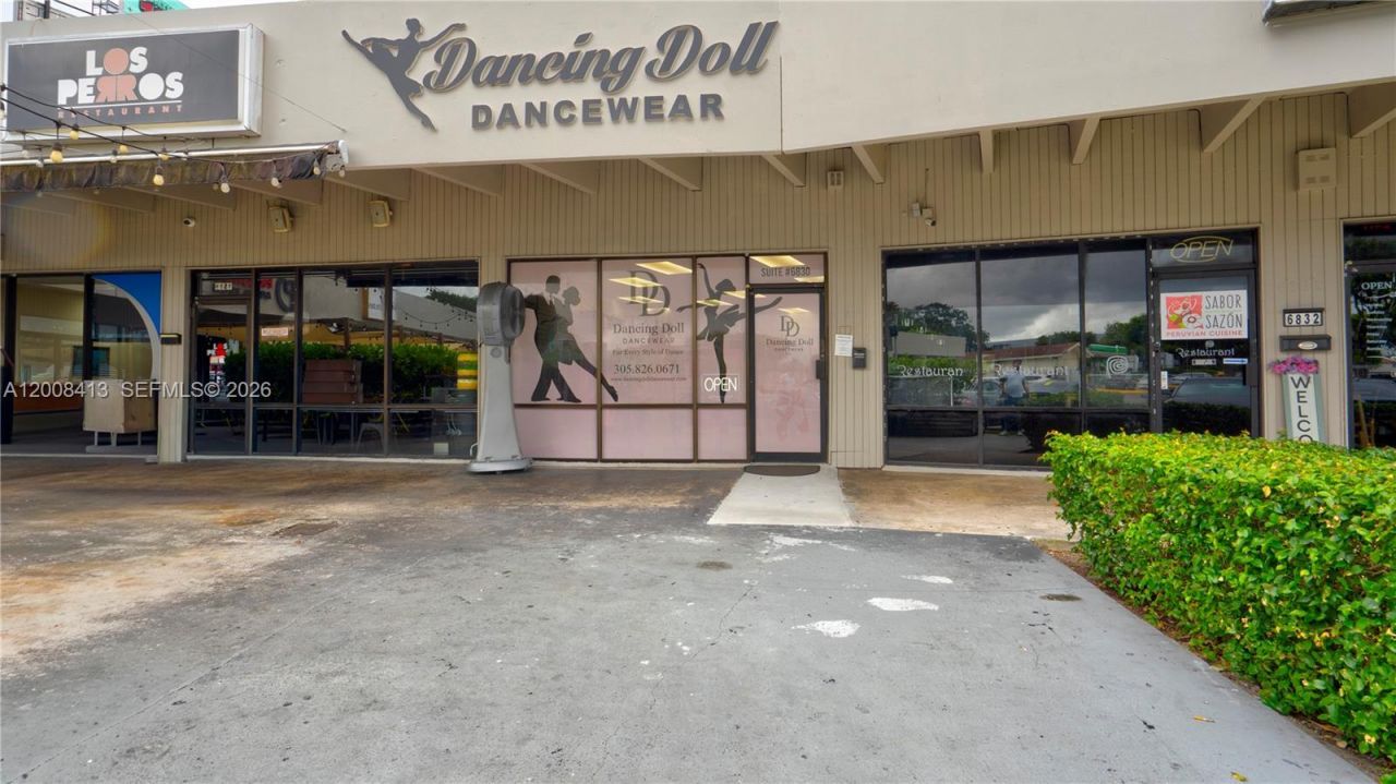 68 169 St , Hialeah, FL 33015 Photo