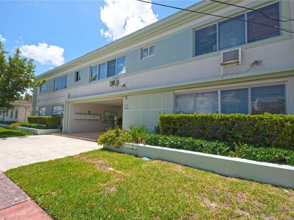 2250 Bay Dr , Unit 4, Miami Beach, FL 33141