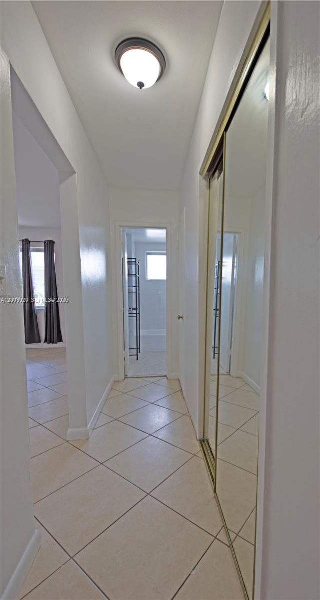 2250 Bay Dr , Unit 4, Miami Beach, FL 33141 Photo