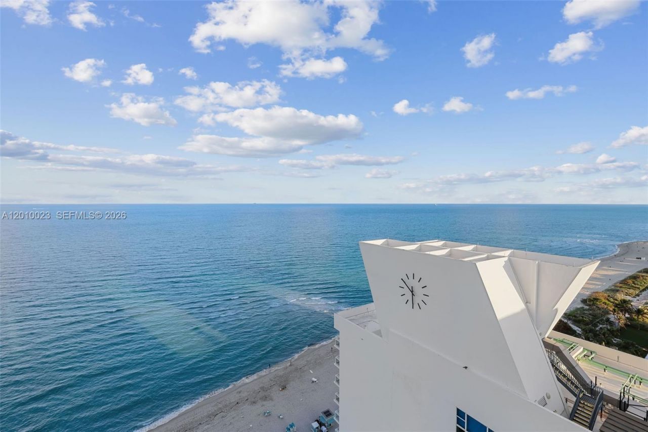 6899 Collins Ave, Unit 2208, Miami Beach, FL 33141 Photo