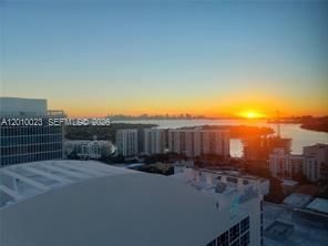 6899 Collins Ave, Unit 2208, Miami Beach, FL 33141 Photo