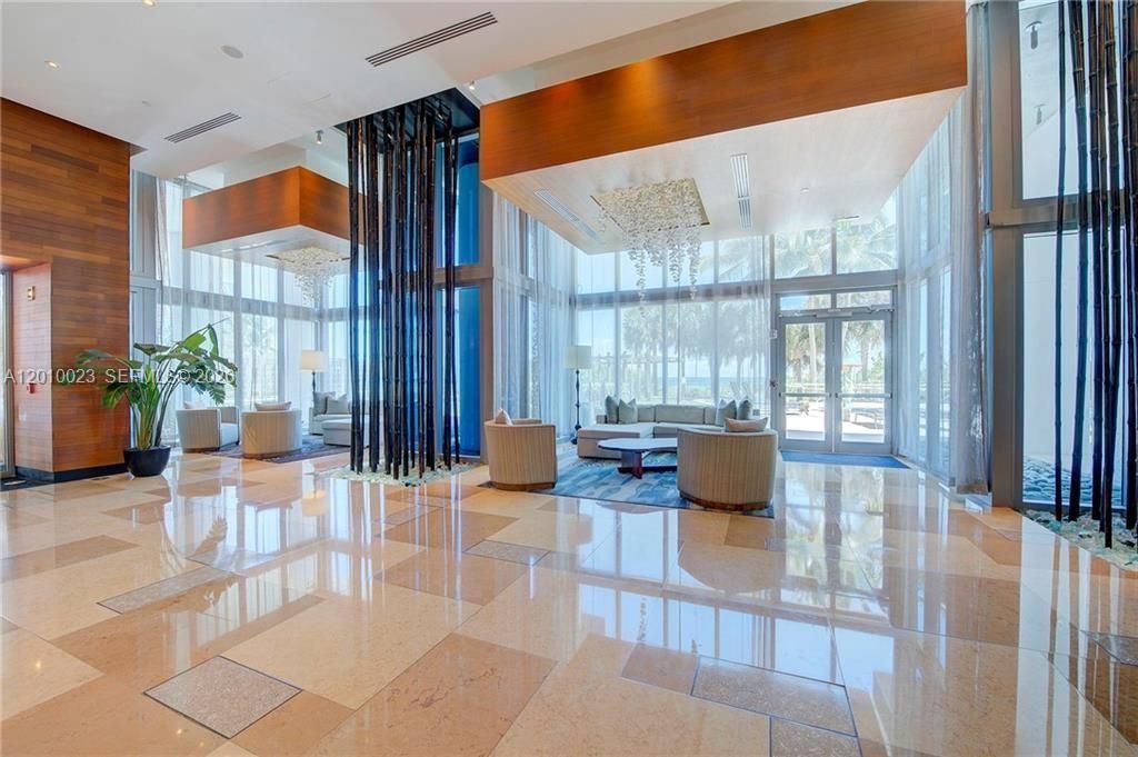6899 Collins Ave, Unit 2208, Miami Beach, FL 33141 Photo