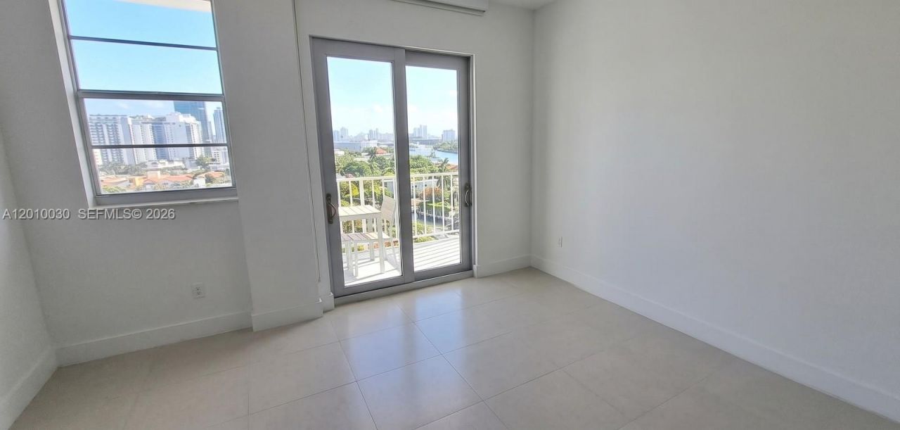 2829 Indian Creek Dr , Unit 1405, Miami Beach, FL 33140 Photo