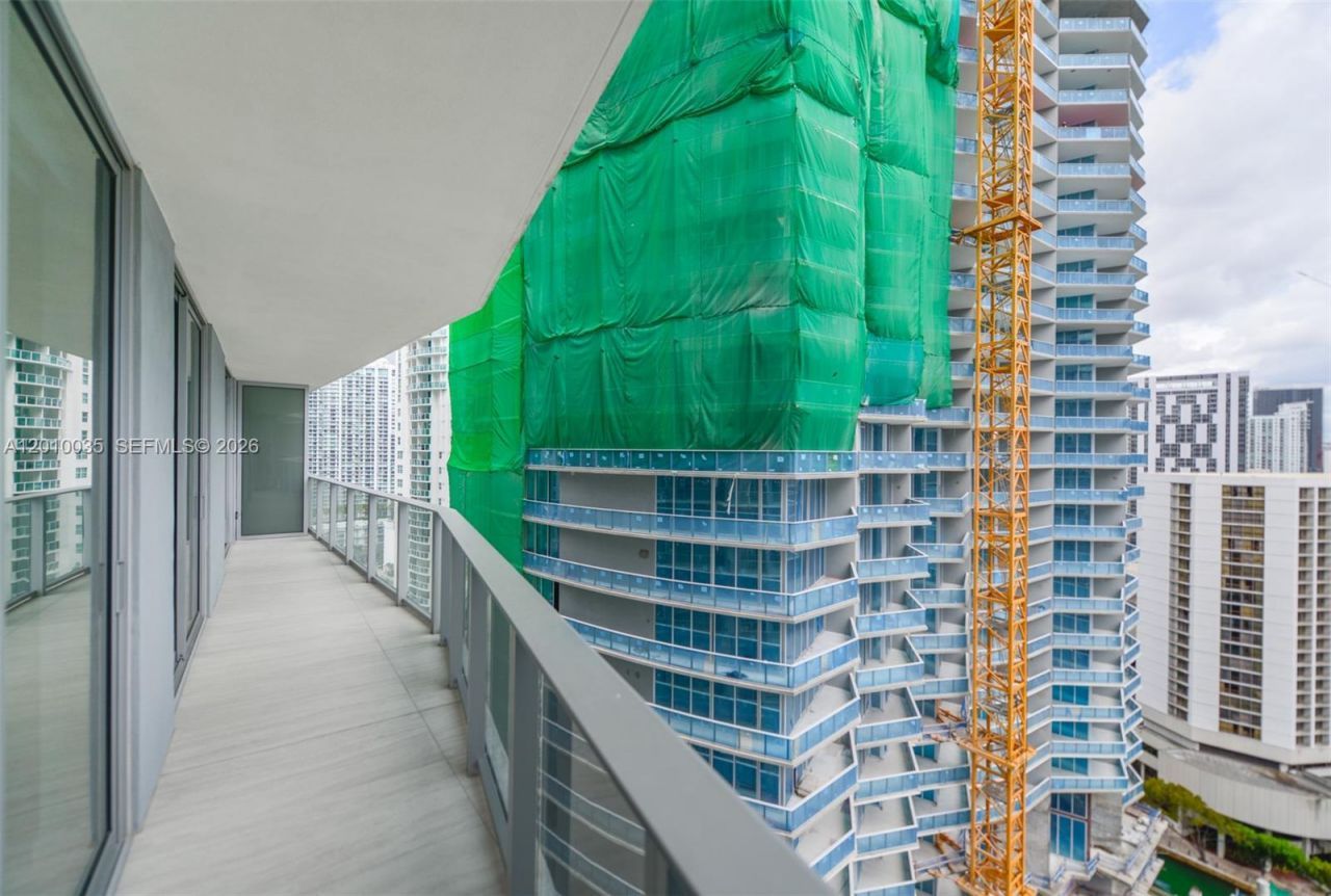 77 SE 5 Street, Unit 2603, Miami, FL 33131 Photo