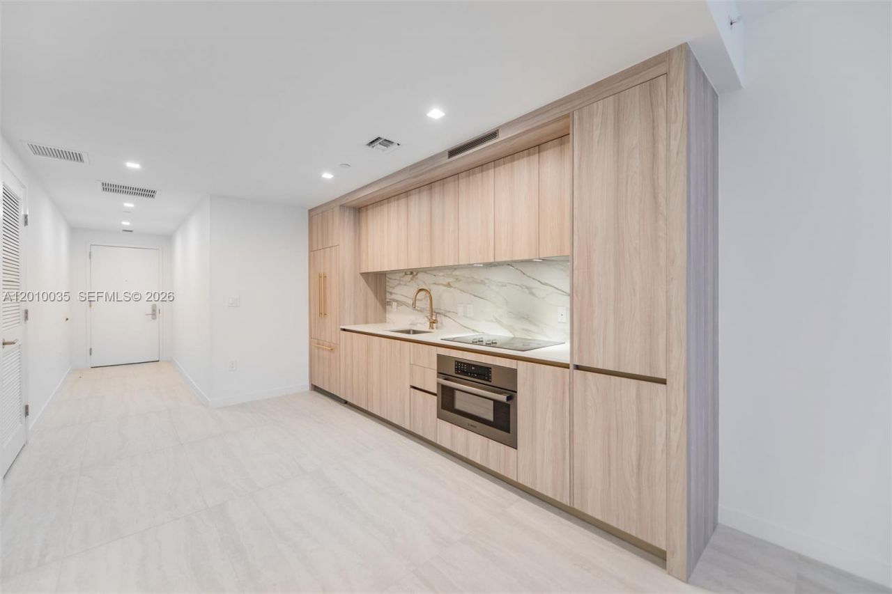 77 SE 5 Street, Unit 2603, Miami, FL 33131 Photo